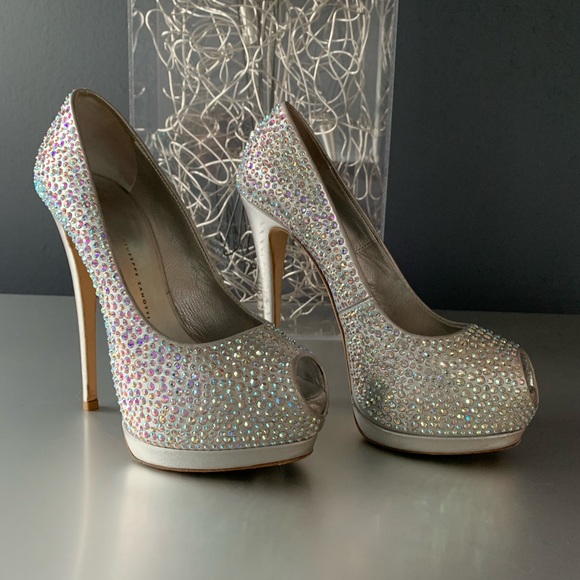 Giuseppe Zanotti peep-toe platform pumps - Picture 8 of 8